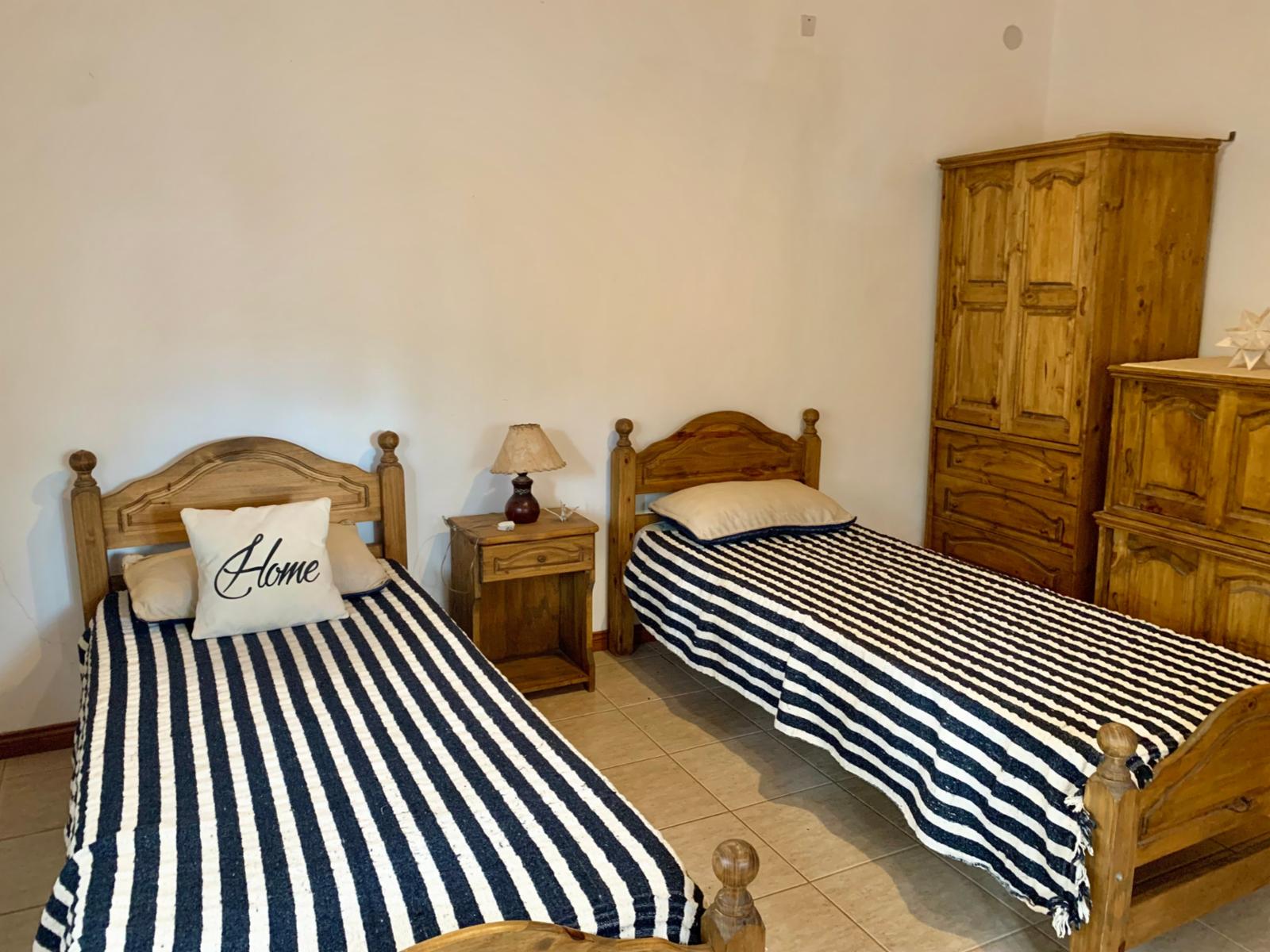 CASA 2 DORMITORIOS EN HERMOSA ESQUINA, SAUCE GRANDE — foto 12