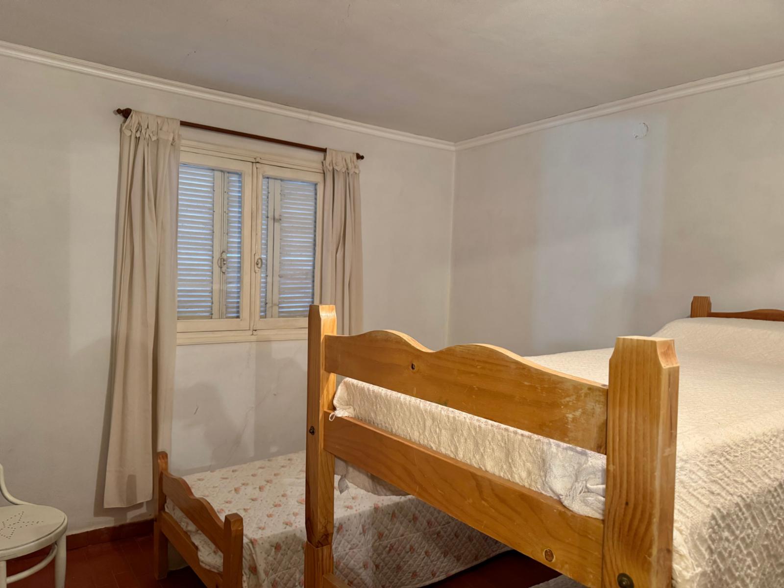 CASA 3 DORMITORIOS, PATIO Y PARRILLA -A REFACCIONAR — foto 10