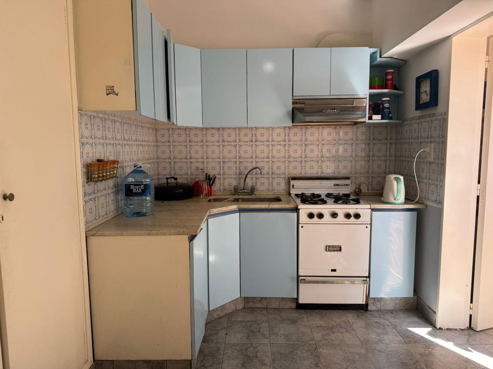 CASA DE 3 DORMITORIOS A UNA CUADRA DEL MAR — foto 3