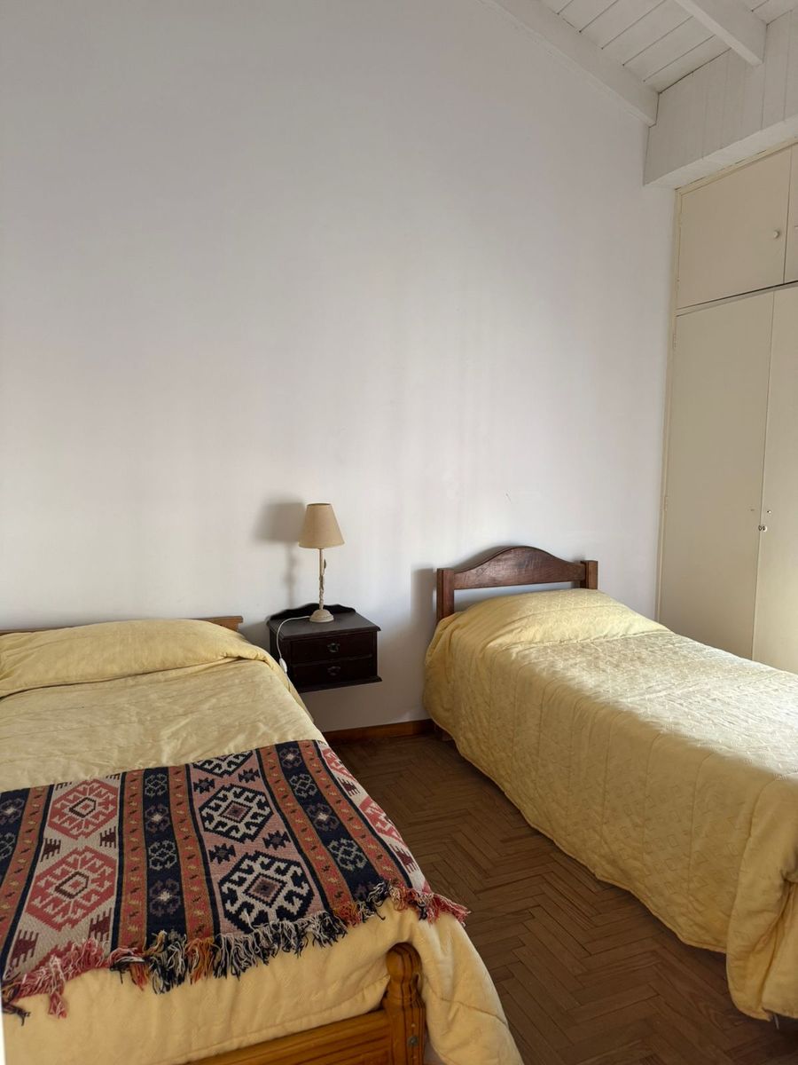 CASA DE 3 DORMITORIOS A UNA CUADRA DEL MAR — foto 13