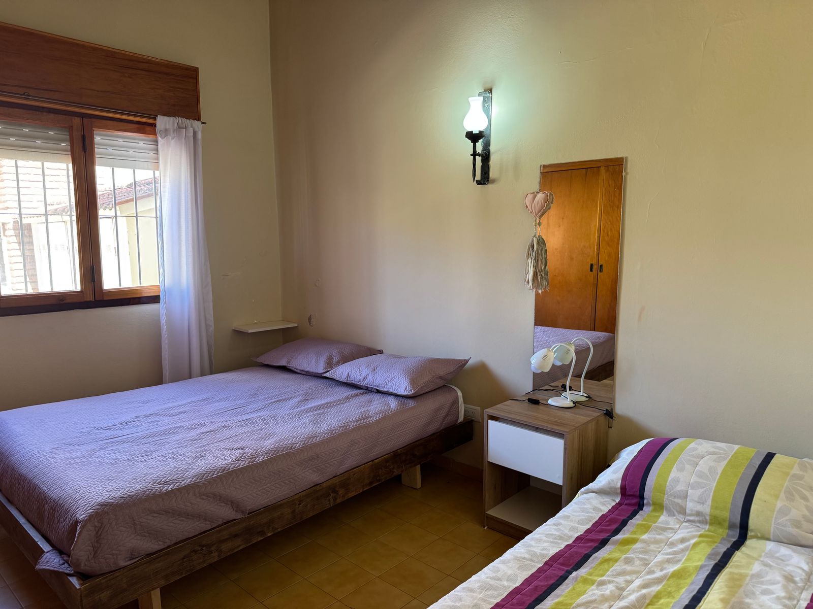 CASA 2 DORMITORIOS, PATIO Y PARRILLA MUY BUENA UBICACIÓN — foto 14