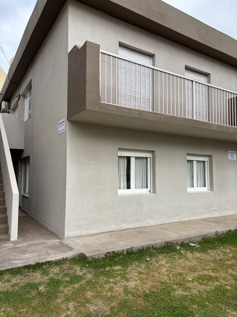 EN VENTA - DEPARTAMENTO A PASOS DEL MAR - 15