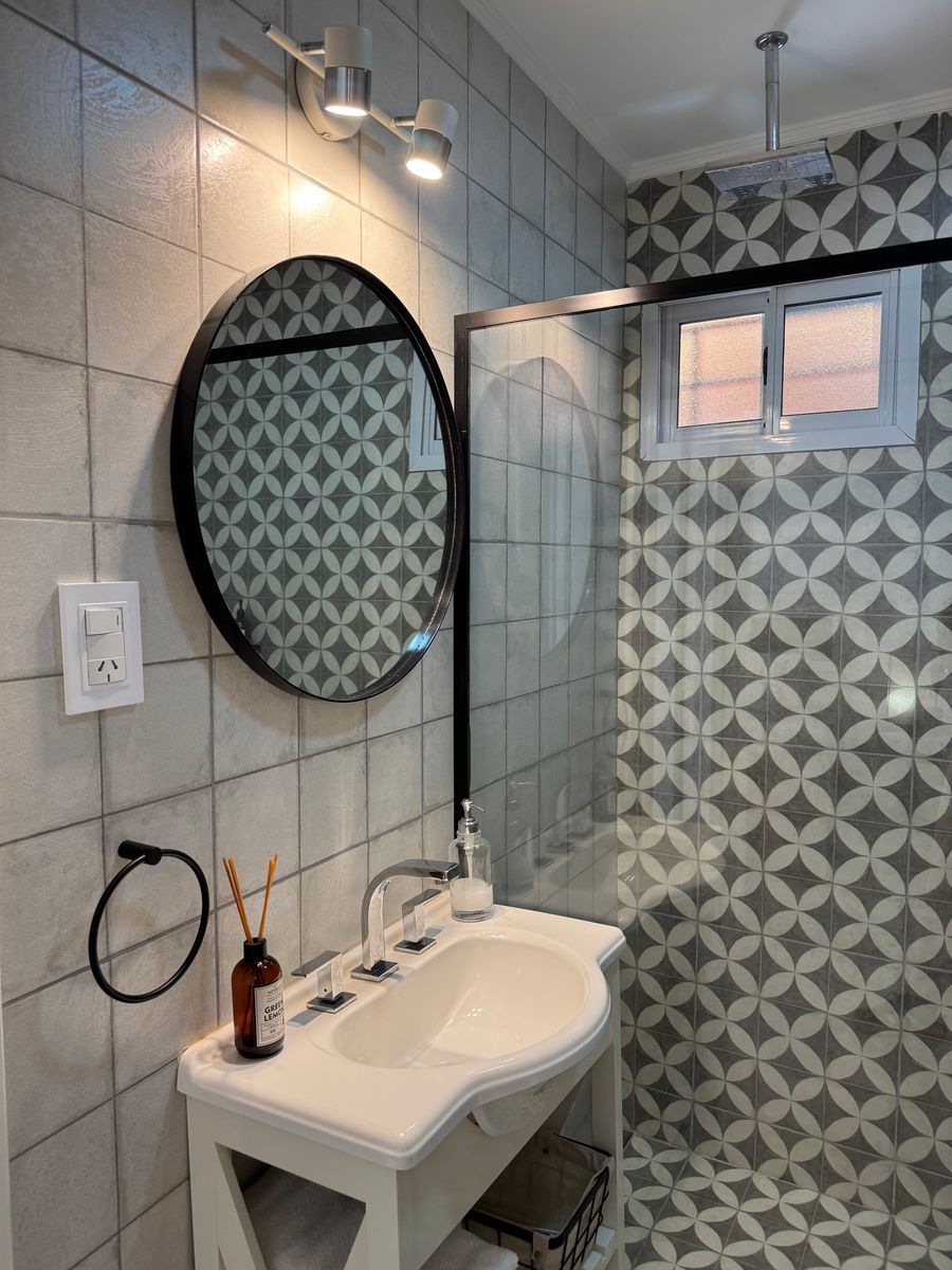 ENCANTADORA CASA EN EXCELENTE UBICACIÓN - 18