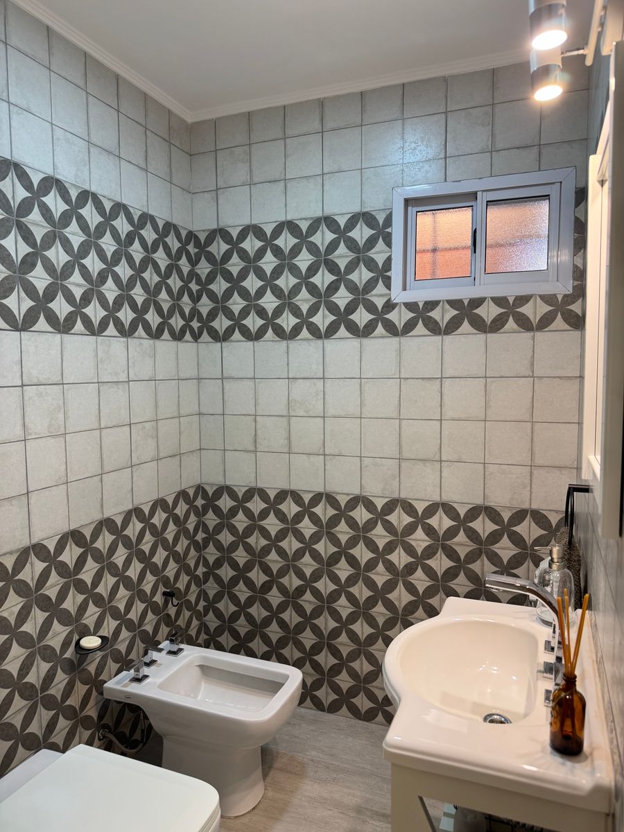 ENCANTADORA CASA EN EXCELENTE UBICACIÓN - 20