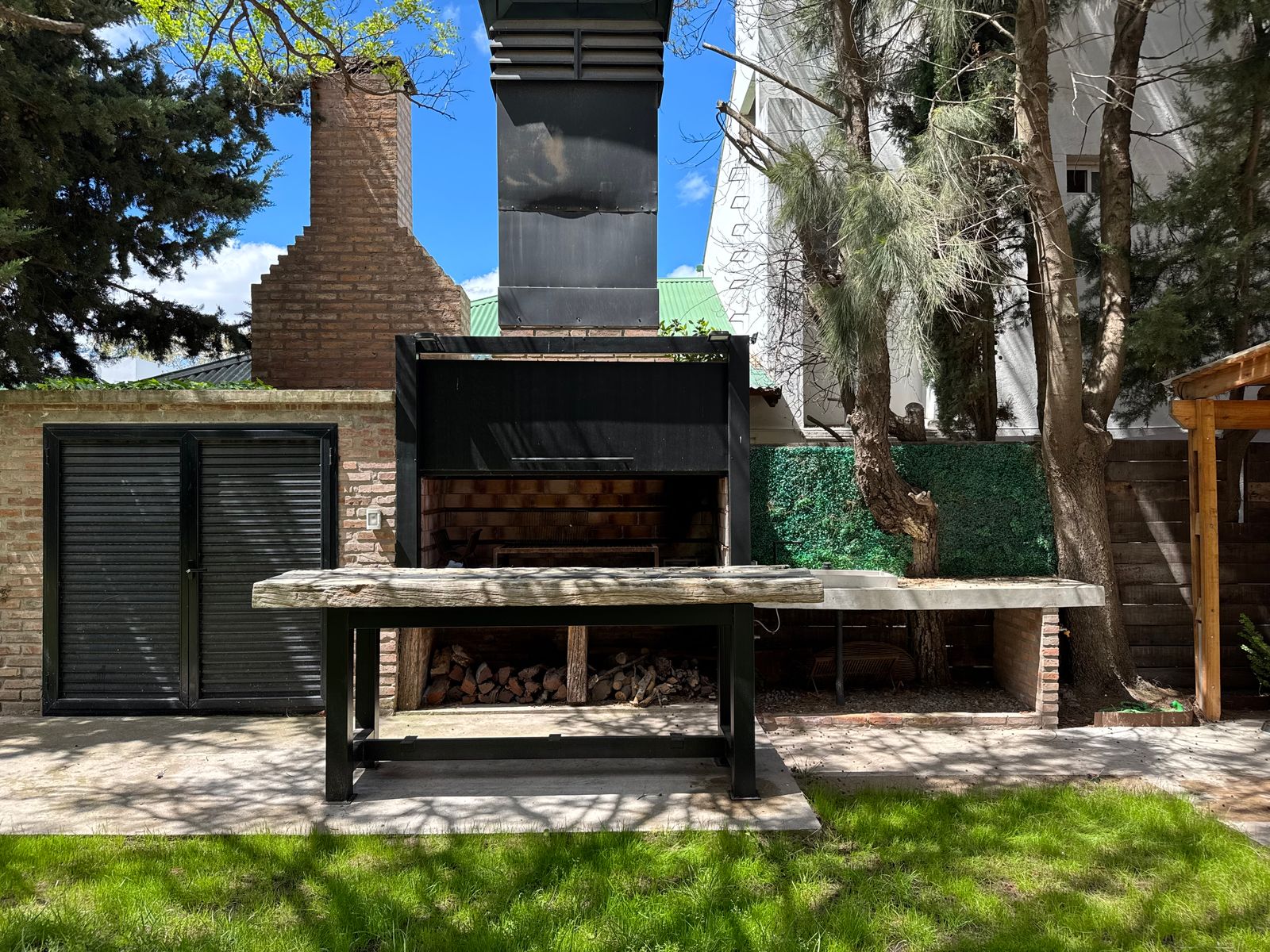 ENCANTADORA CASA EN EXCELENTE UBICACIÓN - 29
