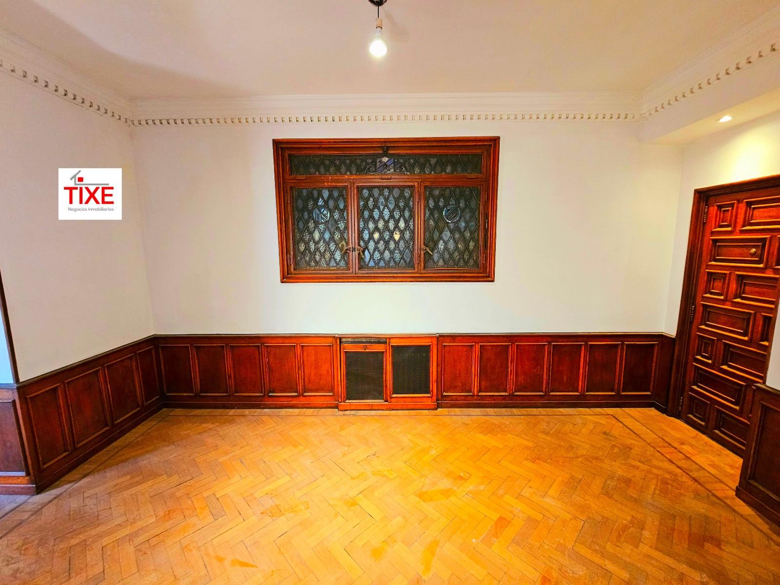 Maipú y Av. Córdoba. Piso alto. 80 m2. Reformado de Revista. - 4