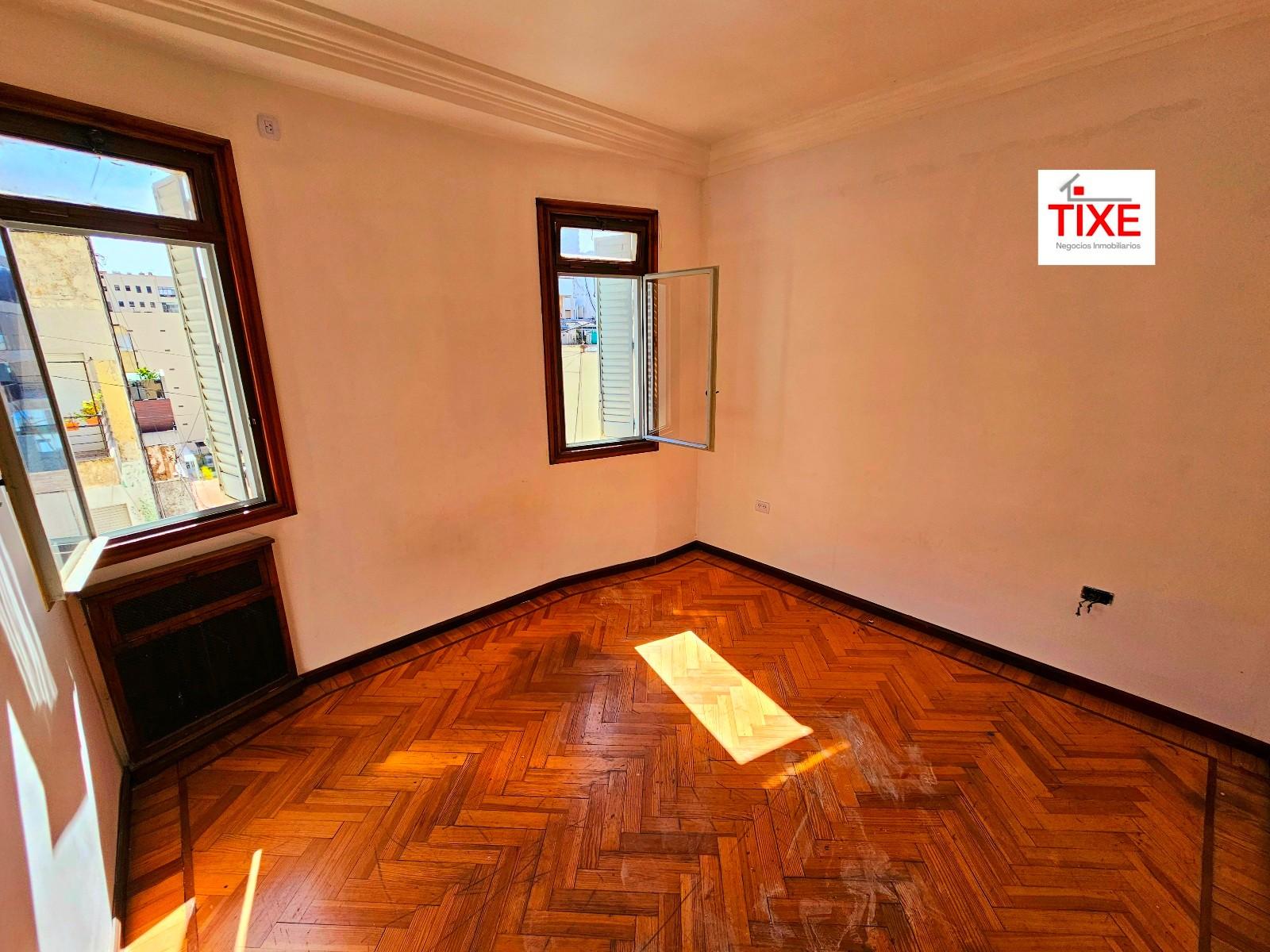 Maipú y Av. Córdoba. Piso alto. 80 m2. Reformado de Revista. - 5