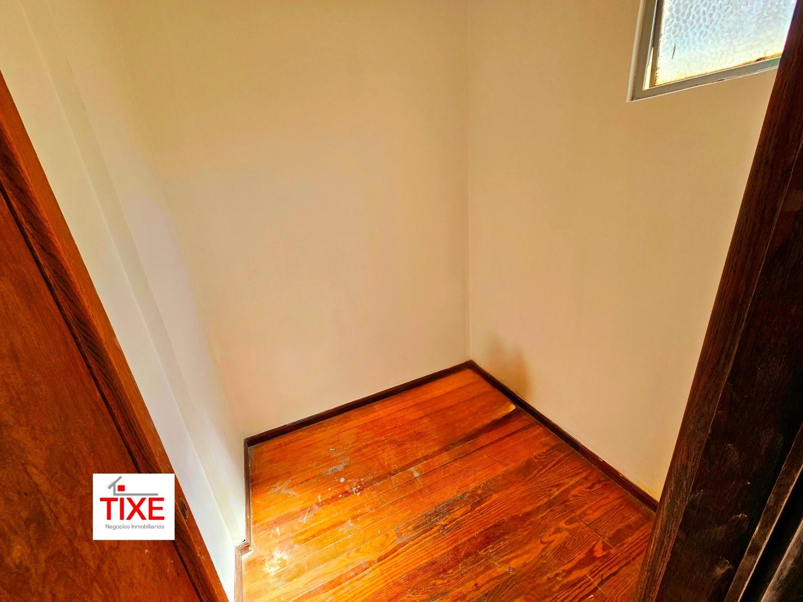 Maipú y Av. Córdoba. Piso alto. 80 m2. Reformado de Revista. - 10