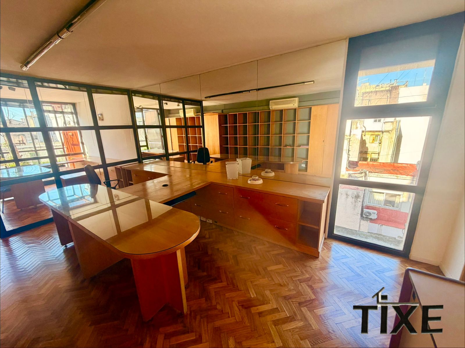 Tribunales. Oficina 49 m2. Equipada. Luz y Sol. - 10