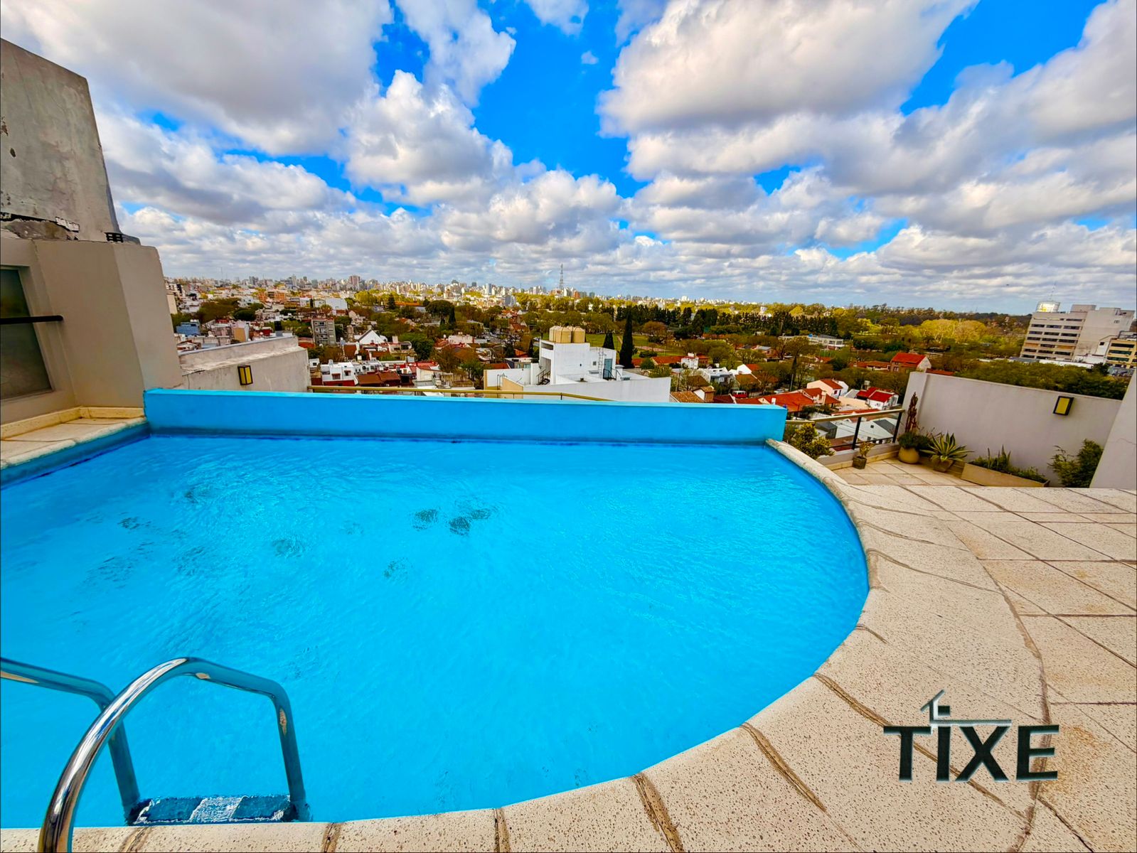 Saavedra. Excelente unidad piso alto con vistas, balcón y full amenities. Bajas expensas. — foto 15