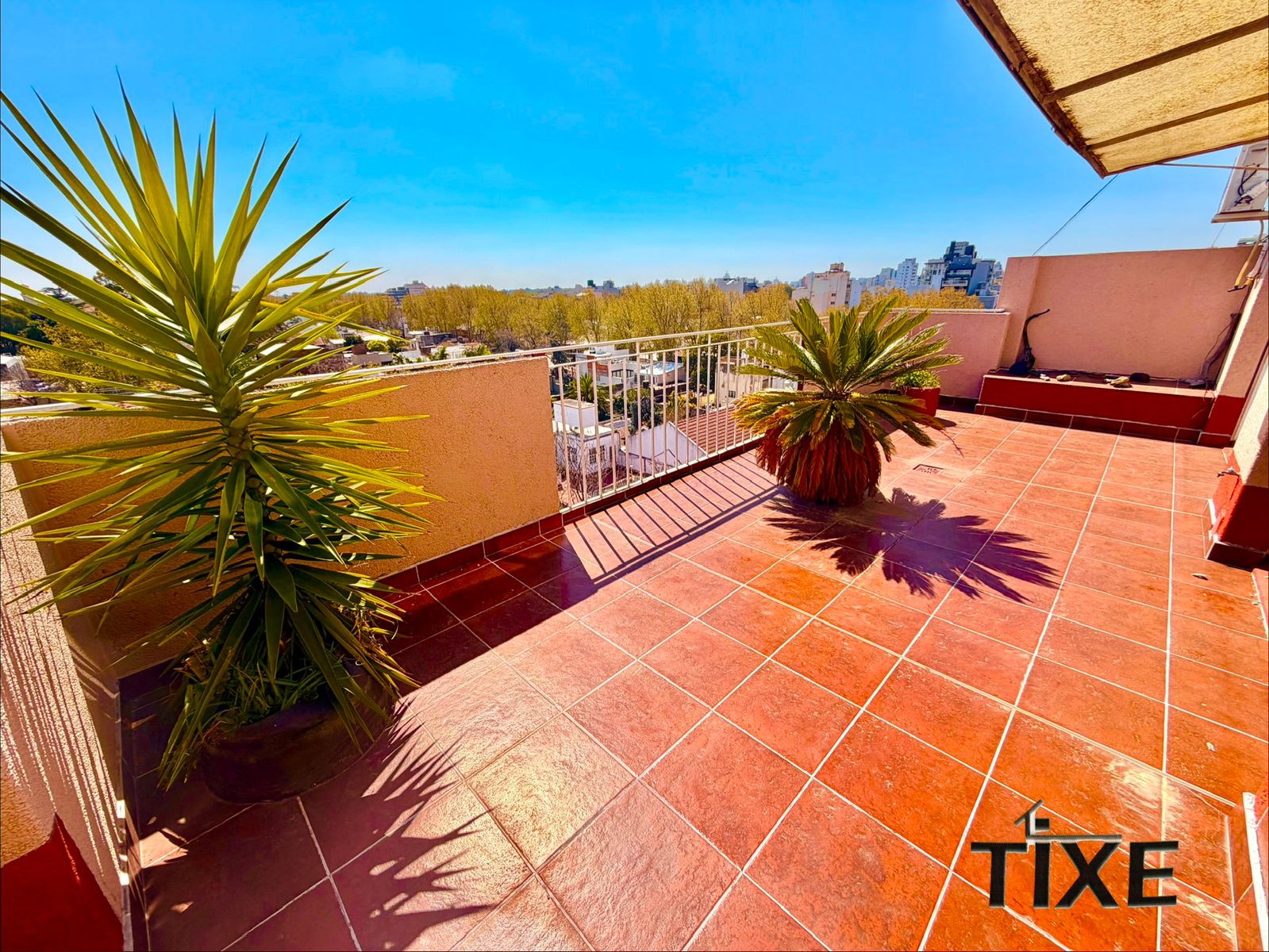 Oportunidad. Piso entero de 154 m², 5 ambientes, terraza propia y orientación norte. — foto 8