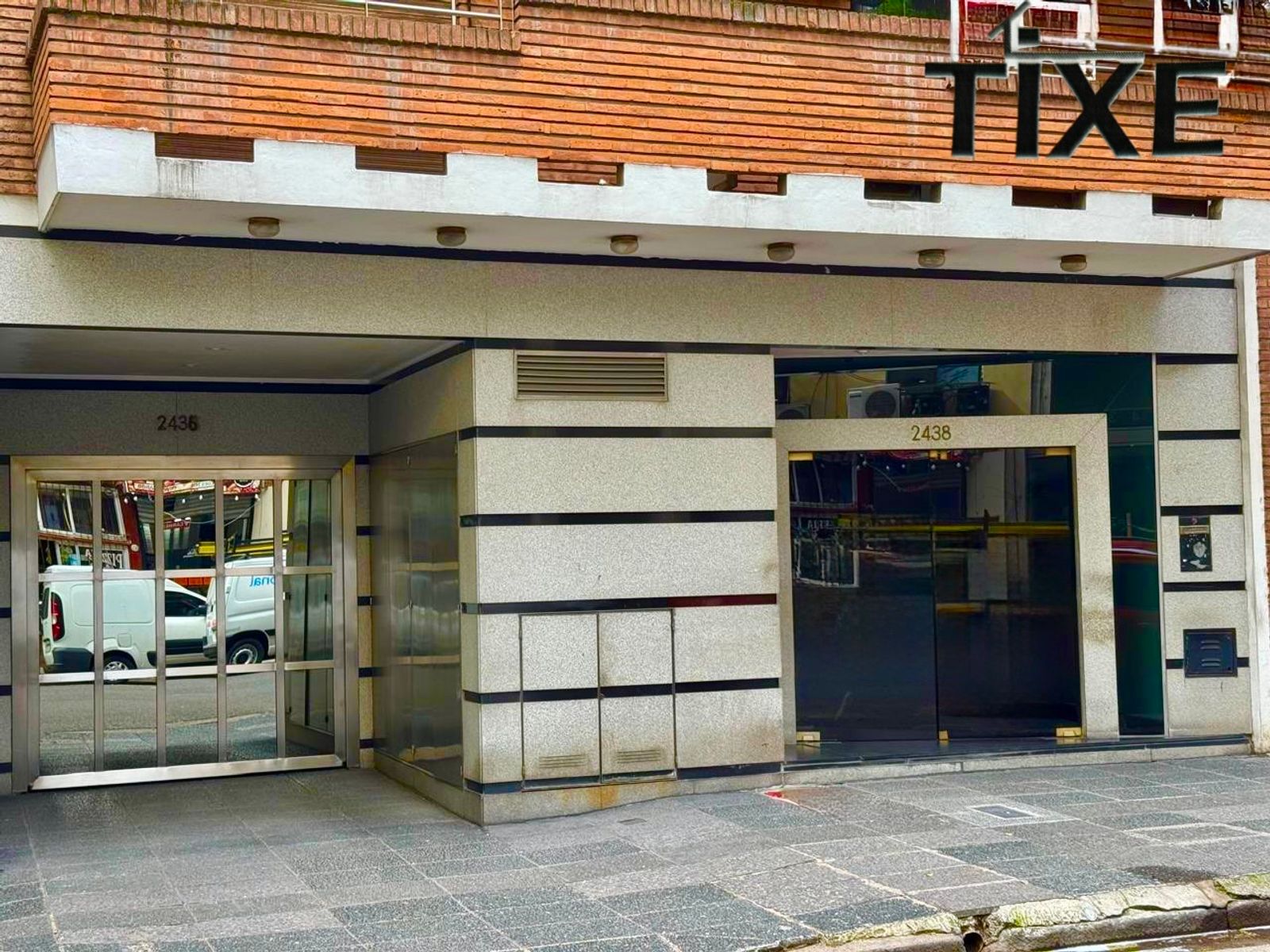 Céspedes y Av. Cabildo. Amb. al frente c/ Balcón. Vistas y Sol. Impecable. — foto 2