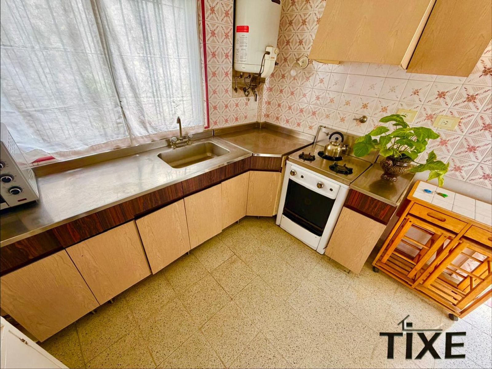 Ohiggins y Carvajal. Lote propio. Casa en PB c/ jardín y Depto independiente 2 Amb. c/ terraza. — foto 9