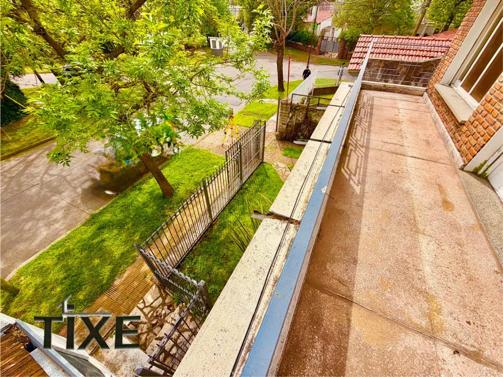 Ohiggins y Carvajal. Lote propio. Casa en PB c/ jardín y Depto independiente 2 Amb. c/ terraza. - 31