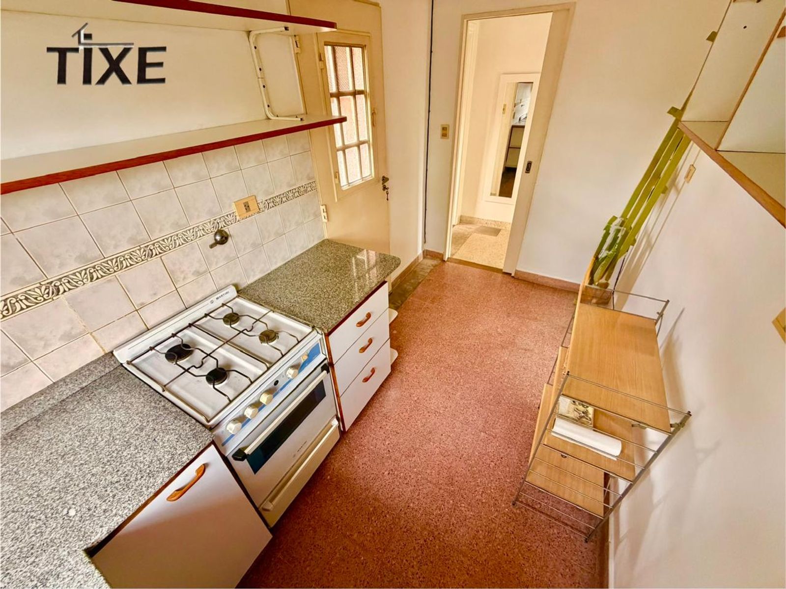 Ohiggins y Carvajal. Lote propio. Casa en PB c/ jardín y Depto independiente 2 Amb. c/ terraza. - 35