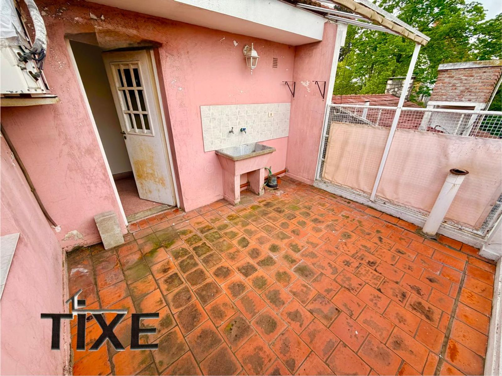 Ohiggins y Carvajal. Lote propio. Casa en PB c/ jardín y Depto independiente 2 Amb. c/ terraza. - 38