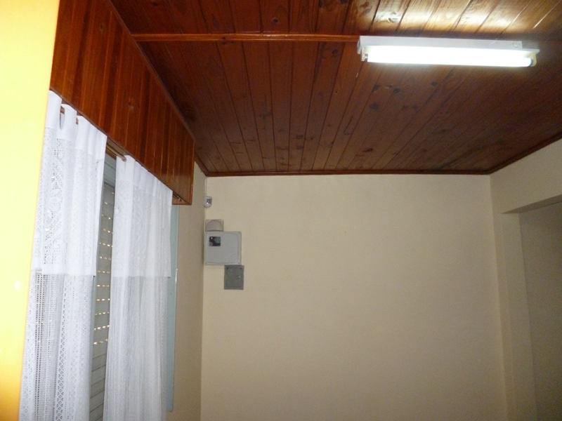 IMPORTANTE PROPIEDAD CUENTA CON CASA PRINCIPAL, UN LOCAL COMERCIAL Y UN DEPARTAMENTO. — foto 6