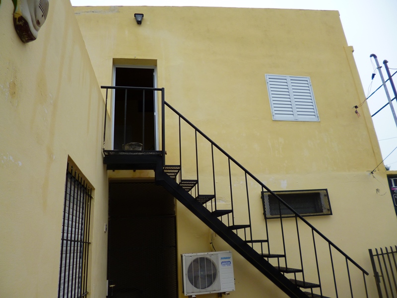 IMPORTANTE PROPIEDAD CUENTA CON CASA PRINCIPAL, UN LOCAL COMERCIAL Y UN DEPARTAMENTO. — foto 14
