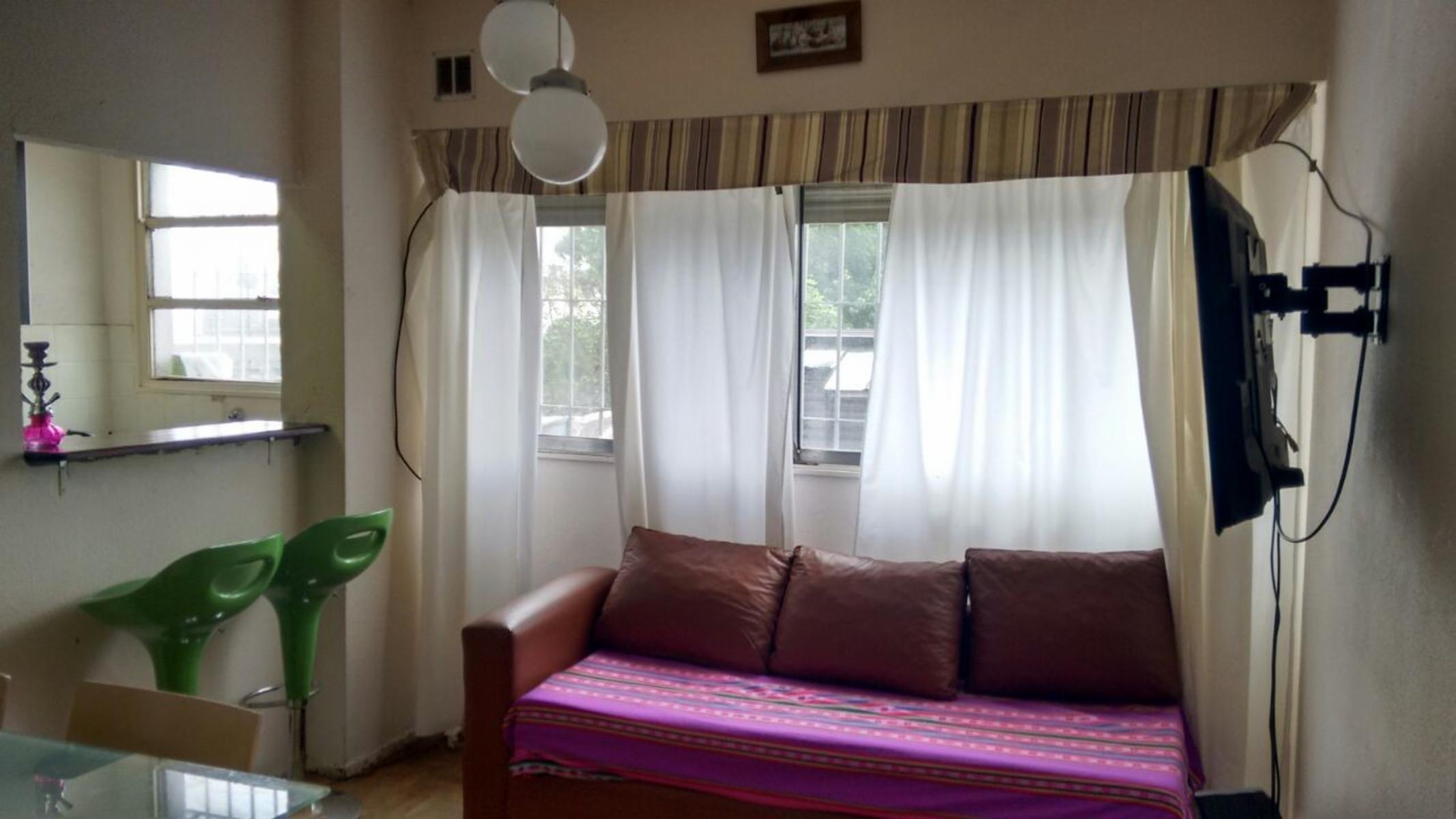 2 Ambientes "PERMUTA" por Departamento 2 amb.o mono/ con balcón. — foto 7
