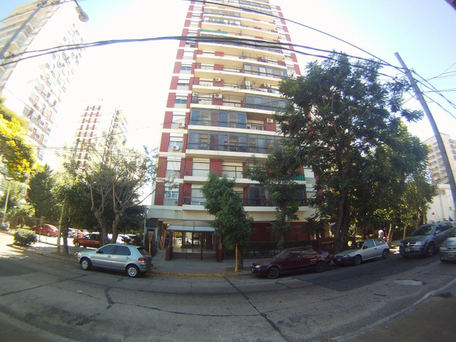 Excelente departamento de 4 ambientes en Torres de Prefectura — foto 2