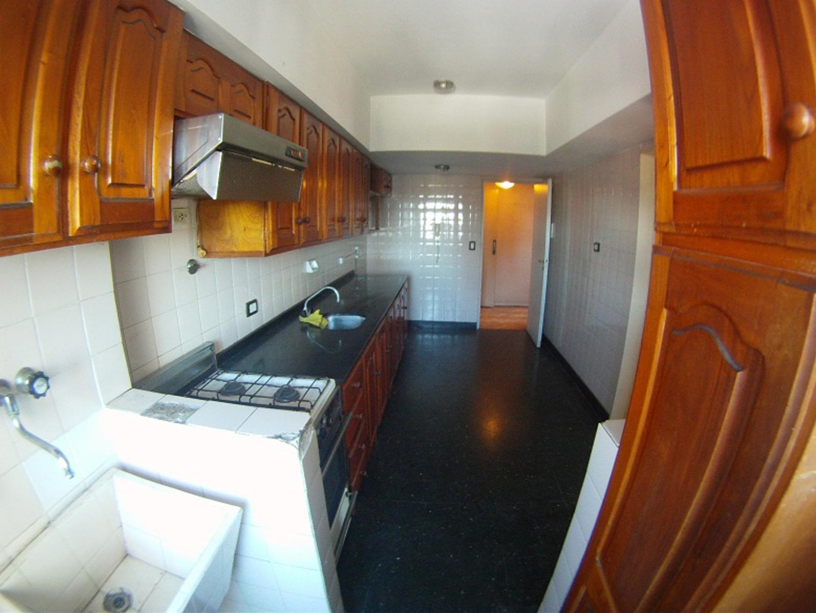 Excelente departamento de 4 ambientes en Torres de Prefectura — foto 6
