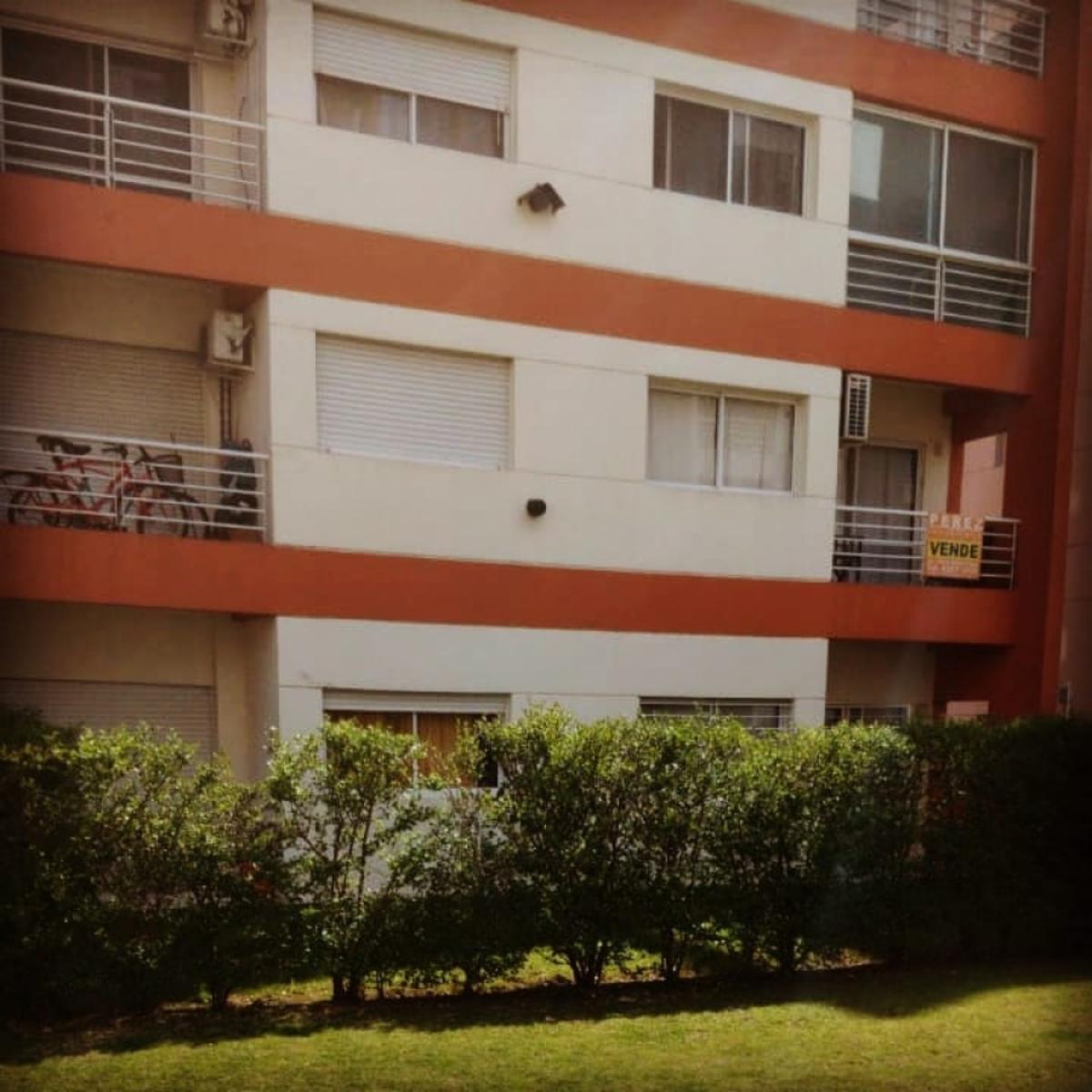 DEPARTAMENTO 3 AMBIENTES B° Pinar de Wilde — foto 5
