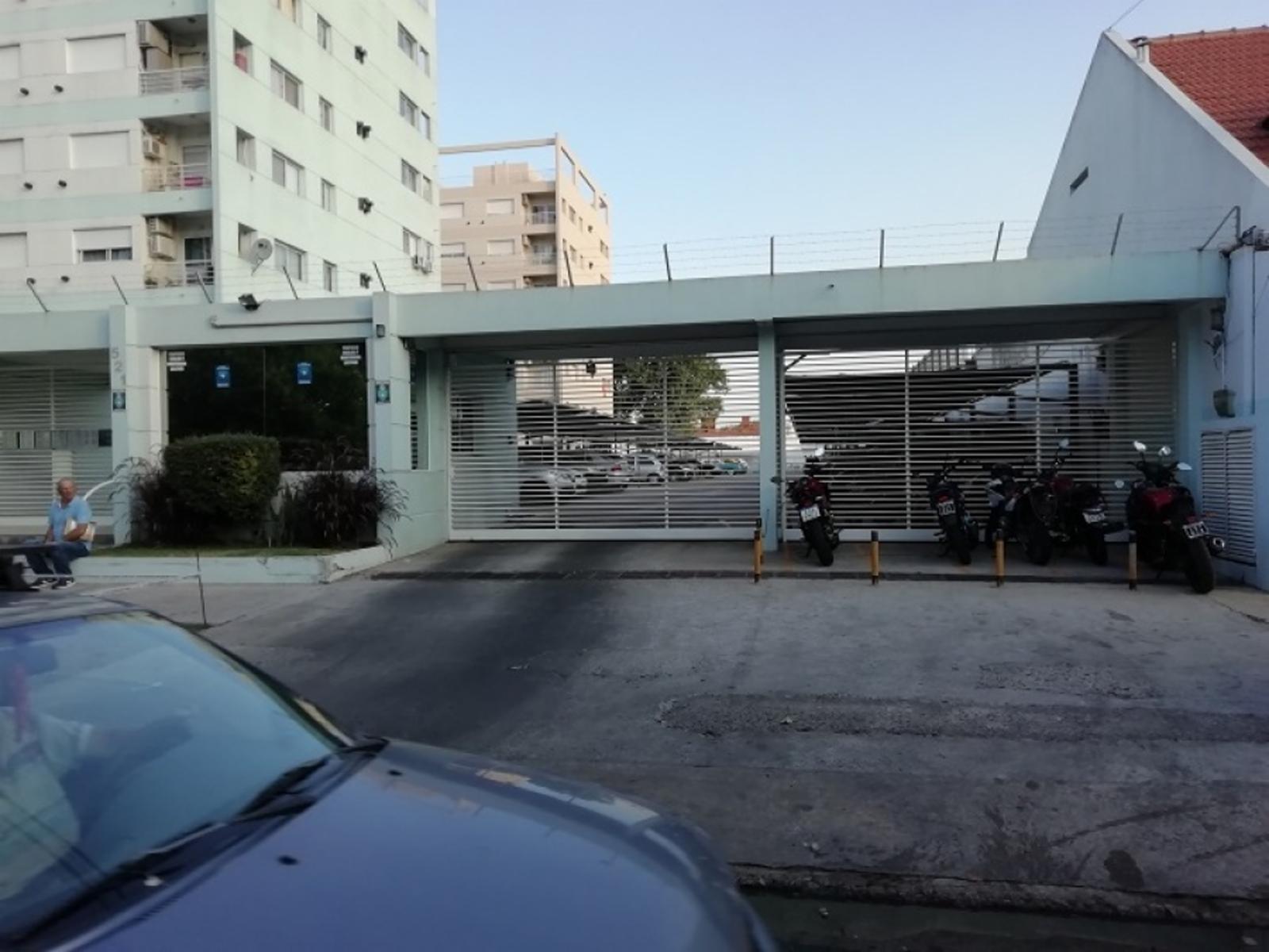 DEPARTAMENTO 3 AMBIENTES B° Pinar de Wilde — foto 8