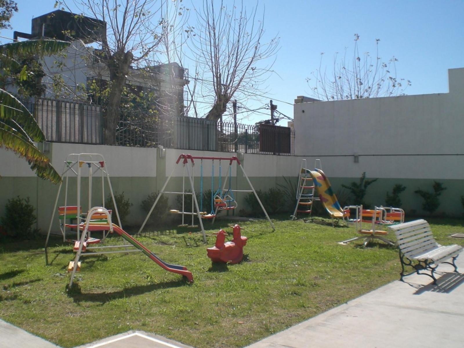 DEPARTAMENTO 3 AMBIENTES B° Pinar de Wilde — foto 9