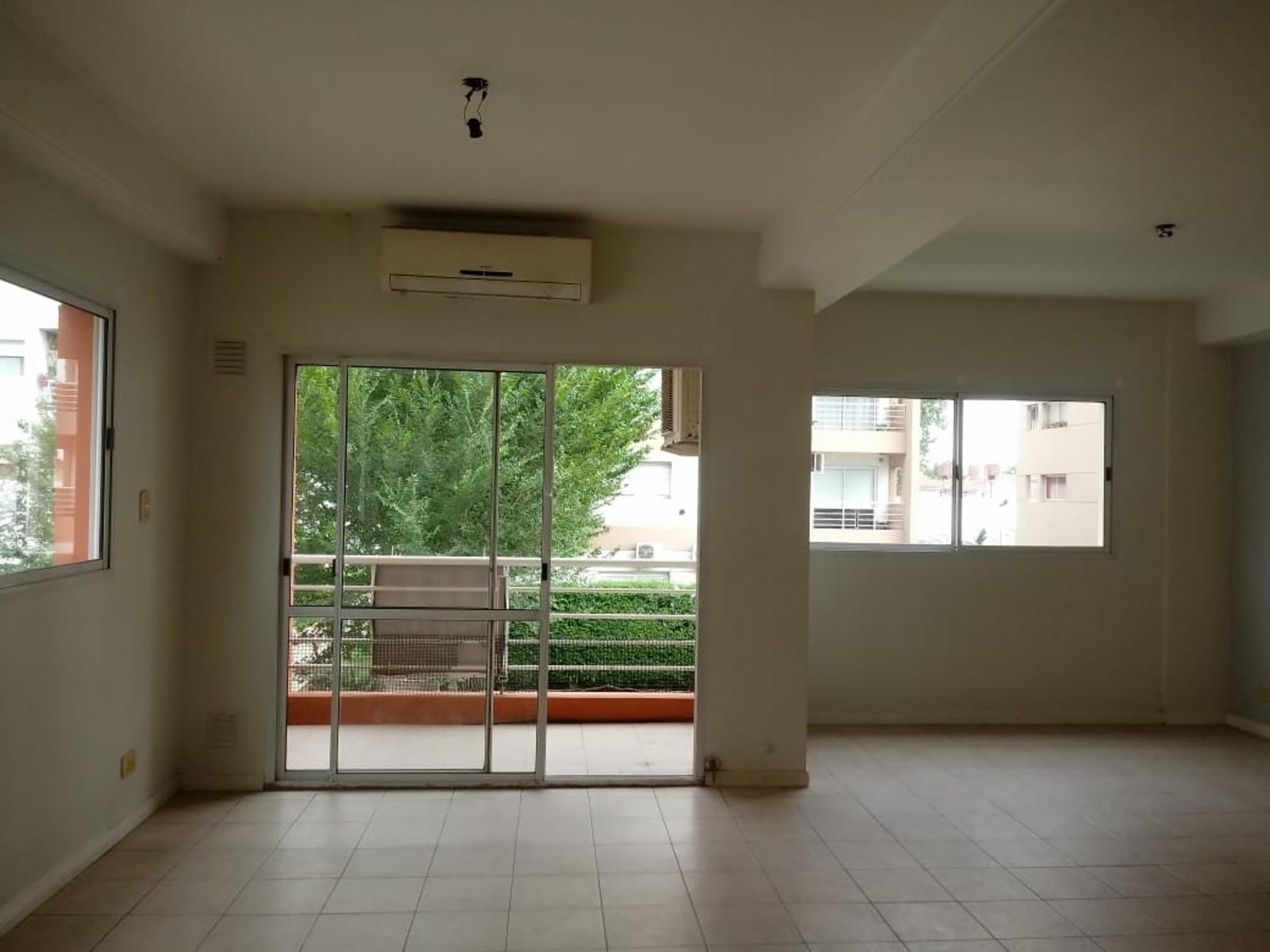 DEPARTAMENTO 3 AMBIENTES B° PINAR DE WILDE — foto 15