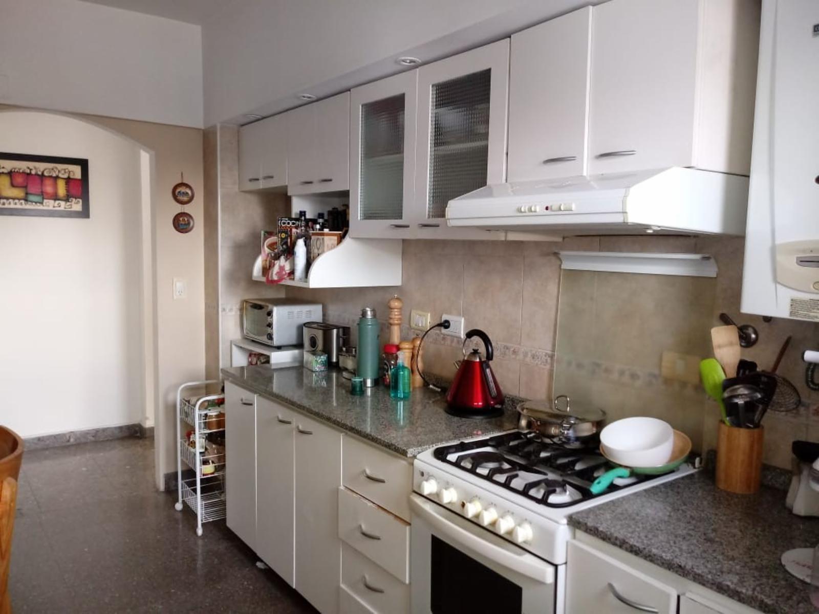 DEPARTAMENTO 3 AMBIENTES C/COCHERA EN VENTA O PERMUTA POR DEPARTAMENTO EN MAR DEL PLATA — foto 6