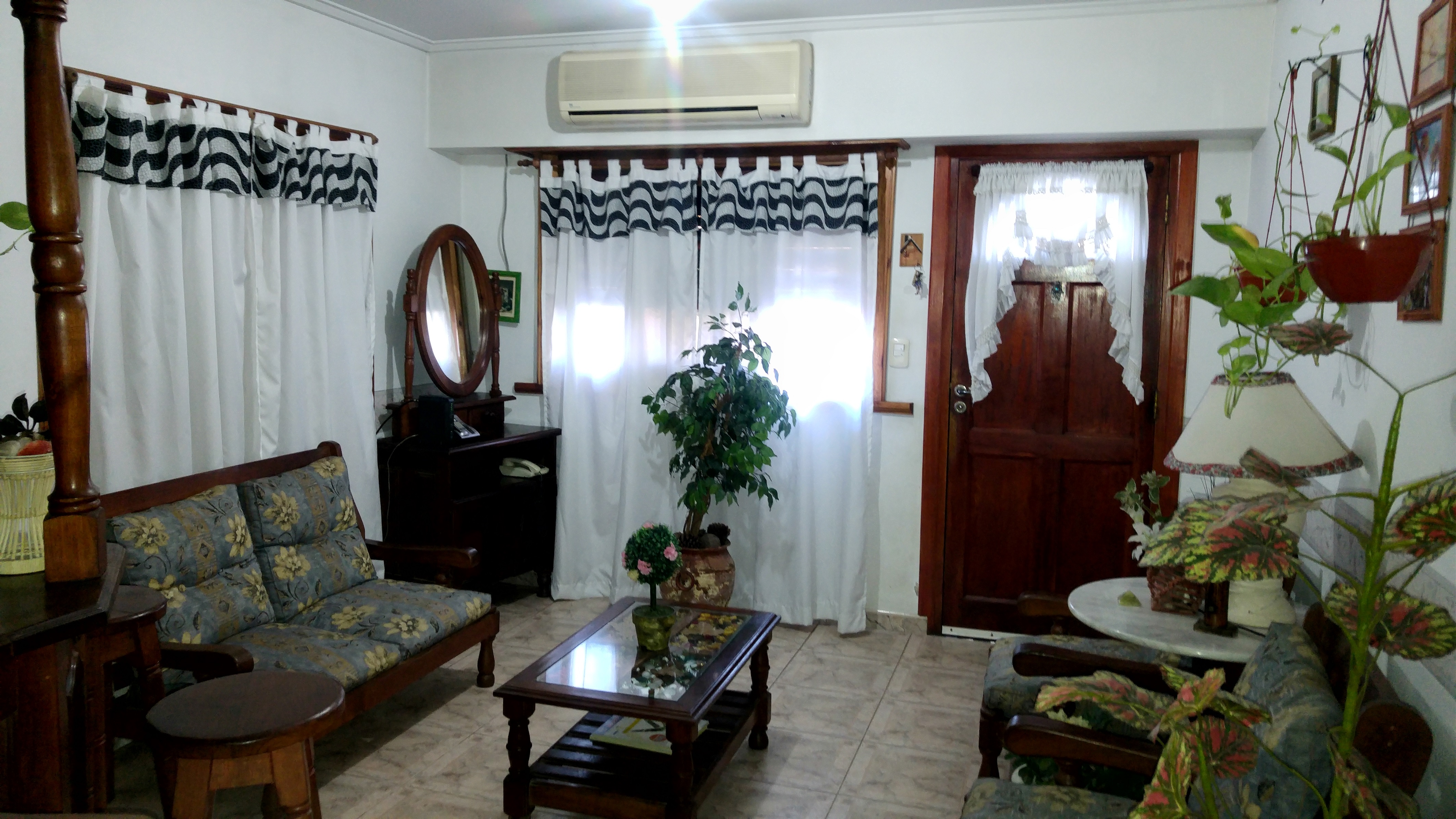 VENTA - MONTE GRANDE - DUPLEX 6 AMBIENTES - SOBRE LOTE PROPIO