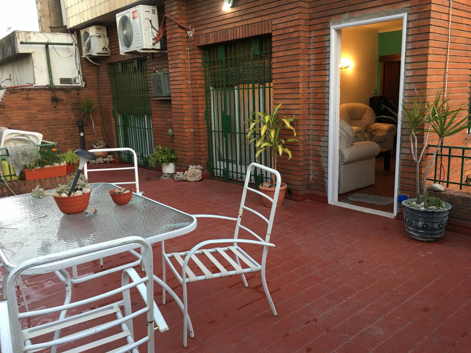 VENTA - LA TABLADA - CASA MULTIFAMILIAR - SOBRE LOTE DE 10 x 31.30 - (POSIBILIDAD DE ANEXAR OTRO LOTE DE 10 x 31.30 CON PISCINA - SALIENDO A DOS CALLES) — foto 10
