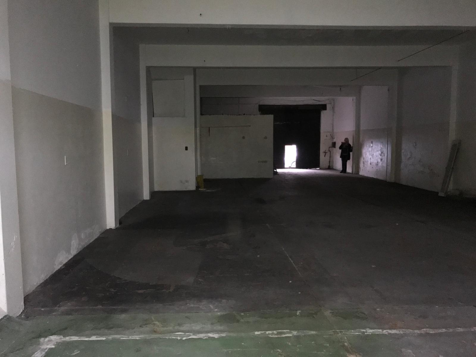 VENTA - SAN JUSTO - GALPON CON OFICINA o VIVIENDA - SOBRE LOTE 8,66 x 60,64 — foto 2