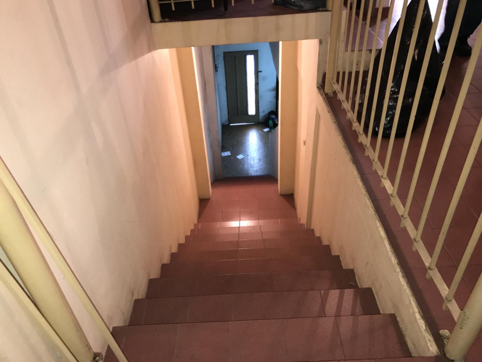 VENTA - SAN JUSTO - GALPON CON OFICINA o VIVIENDA - SOBRE LOTE 8,66 x 60,64 — foto 3