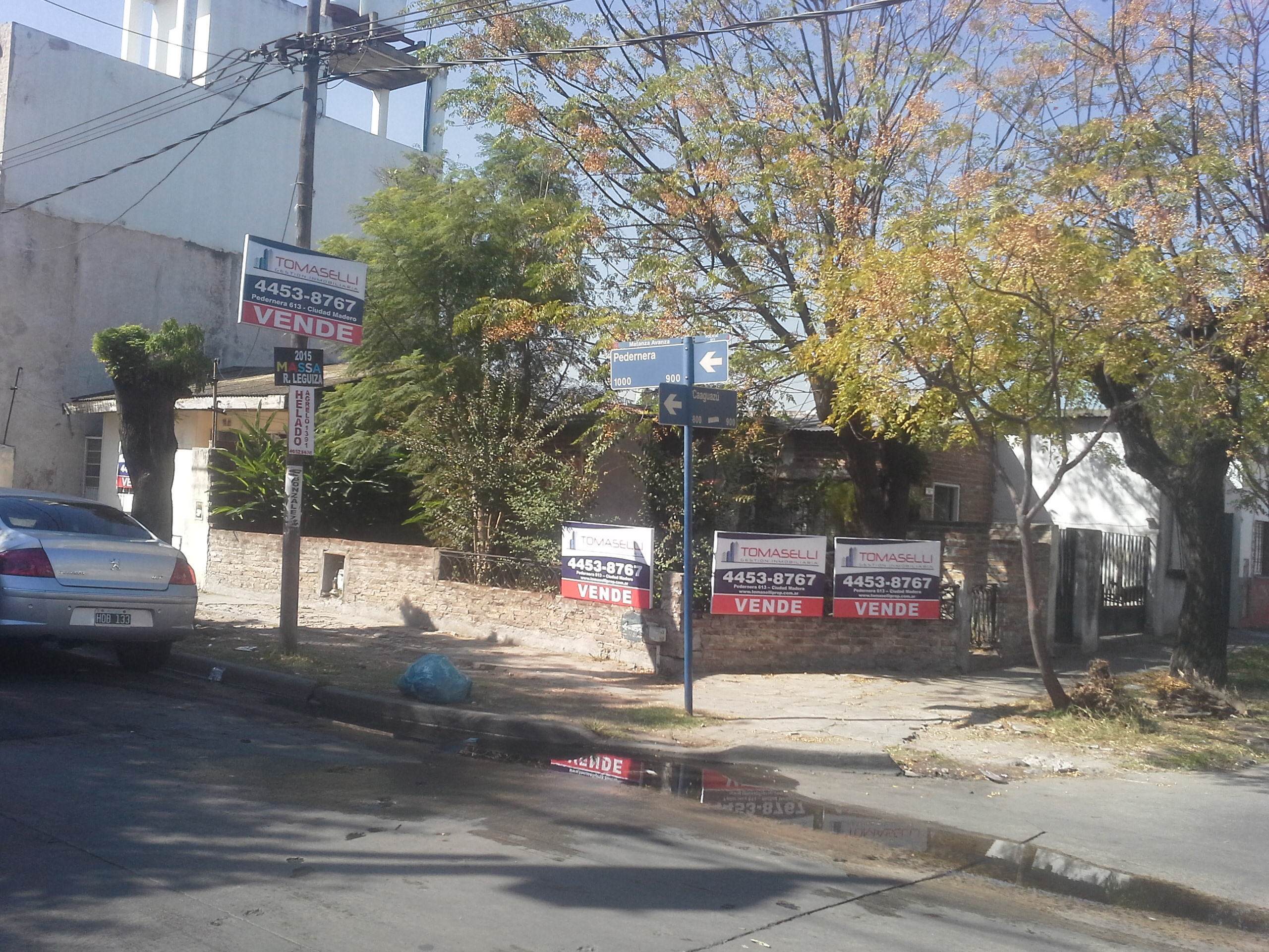 VENTA - TERRENO - EXCELENTE ESQUINA EN ZONA COMERCIAL - IDEAL EMPRENDIMIENTO INMOBILIARIO CON 3 VIViENDAS. — foto 3