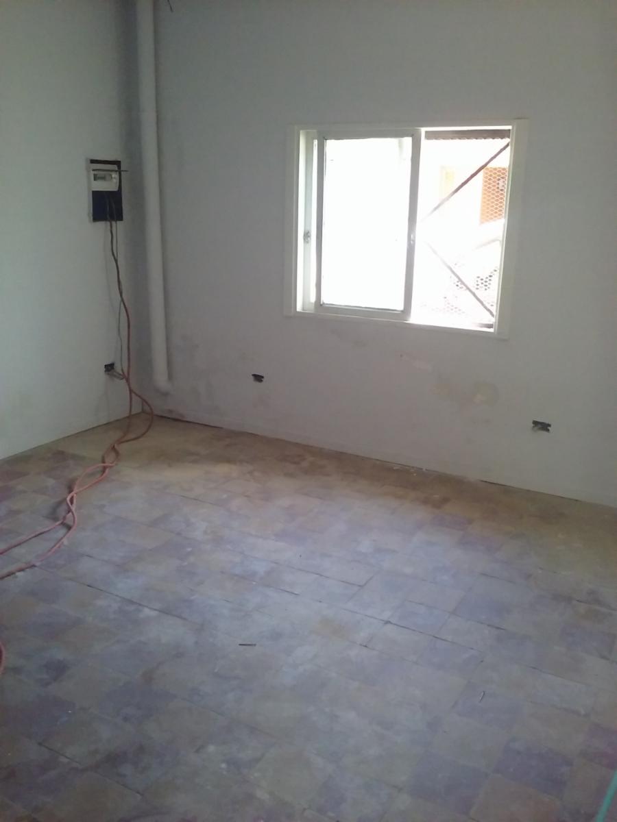 VENTA - LA TABLADA - GALPON 360 M2 - ZONA M.I. - CON INSTALACIONES PARA LAVADERO INDUSTRIAL - GAS INDUSTRIAL - CON RENTA — foto 5