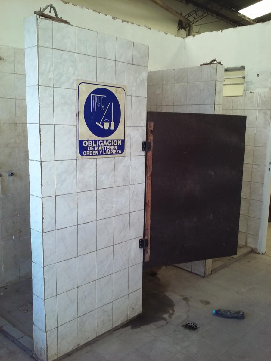 VENTA - LA TABLADA - GALPON 360 M2 - ZONA M.I. - CON INSTALACIONES PARA LAVADERO INDUSTRIAL - GAS INDUSTRIAL - CON RENTA — foto 6