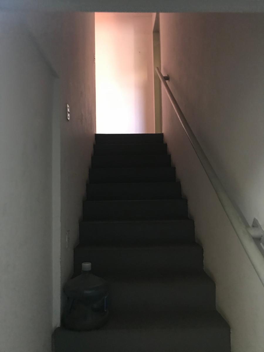 ALQUILER - LOMAS DEL MIRADOR - GALPON CON OFICINAS - UN PLANTA - 11