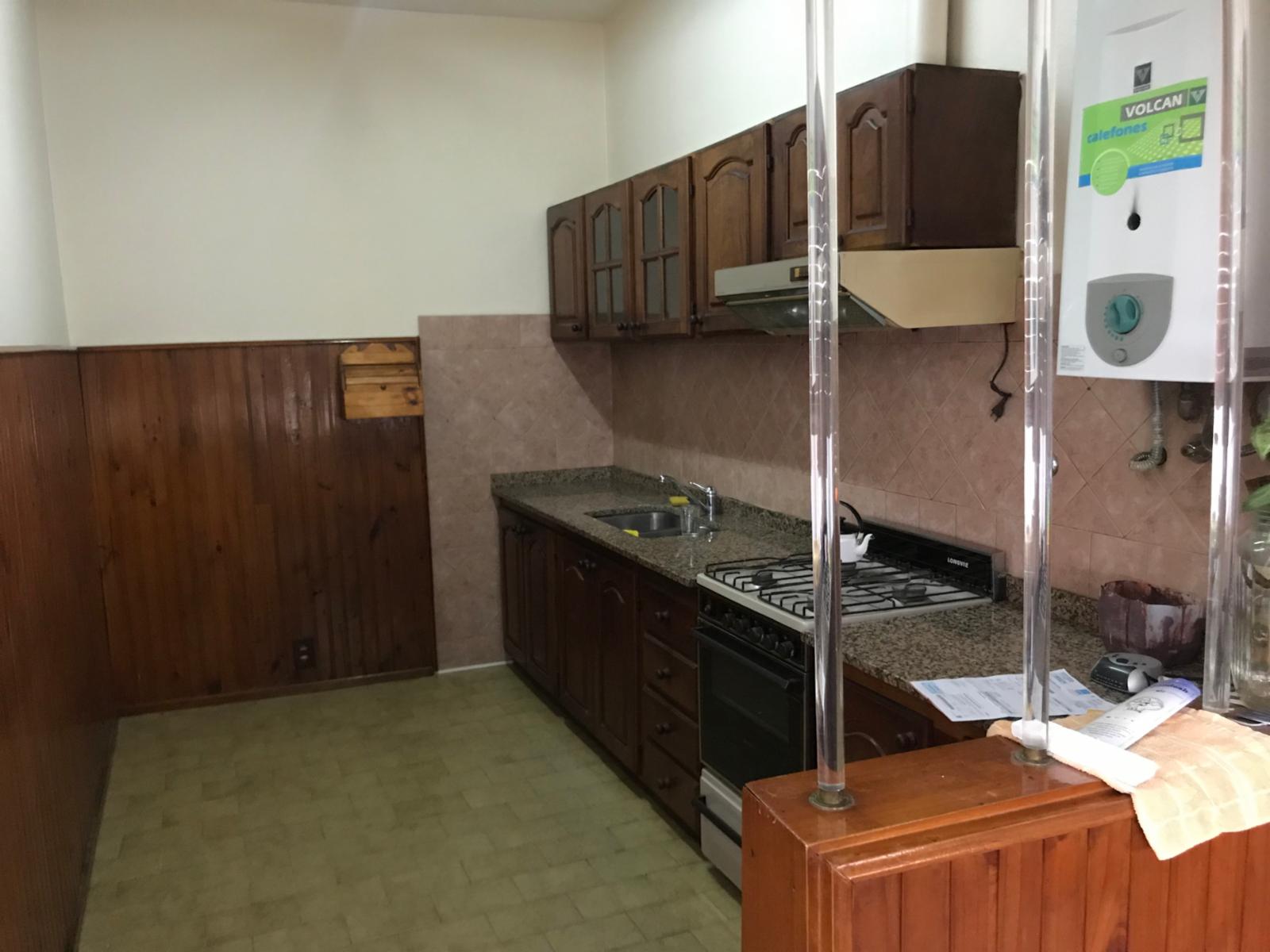 VENTA - LA TABLADA - PH 3 AMBIENTES CON TERRAZA Y COCHERA — foto 2