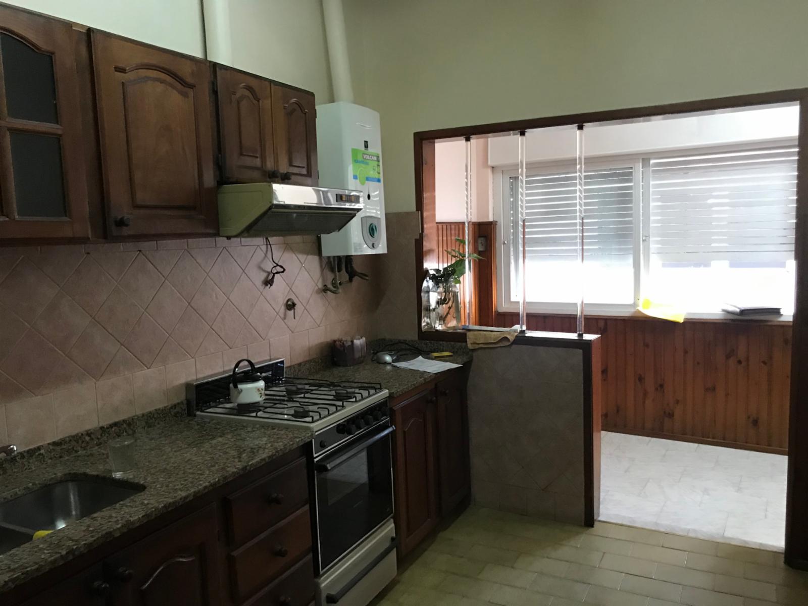 VENTA - LA TABLADA - PH 3 AMBIENTES CON TERRAZA Y COCHERA — foto 4