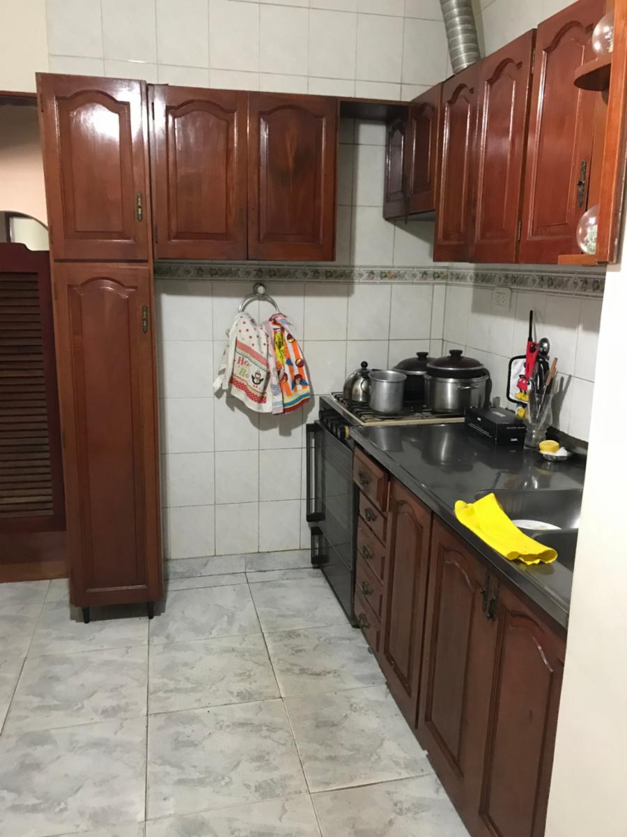 VENTA - LA TABLADA - CASA 4 AMBIENTES CON GARAJE - MAS DEPARTAMENTO A TERMINAR EN PLANTA ALTA — foto 3