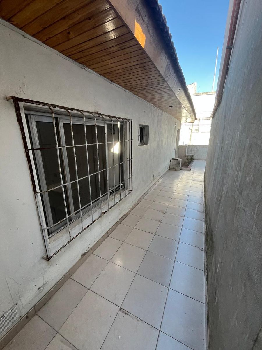 ALQUILER - VILLA MADERO - DEPARTAMENTO DE 3 AMBIENTES CON PATIO - 1°PISOPOR ESCALERA - 15
