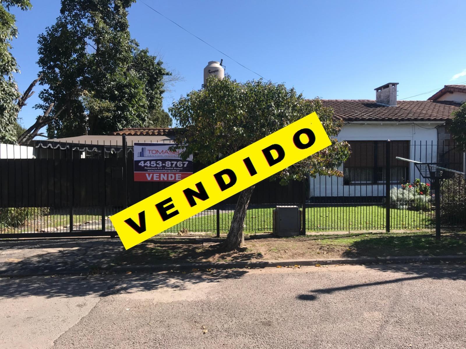 VENTA - CIUDAD EVITA - CASA 4 AMBIENTES SOBRE LOTE DE 13,20 m x 25,78m — foto 9
