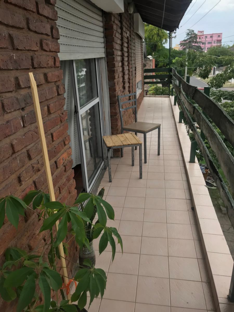 VENTA - LA TABLADA - GALPON CON VIVIENDA - ZONIFICACION: M.I. - sobre lote de 10.00 x 21.00 - SE ACEPTA DEPARTAMENTO O PH DE MENOR VALOR — foto 5