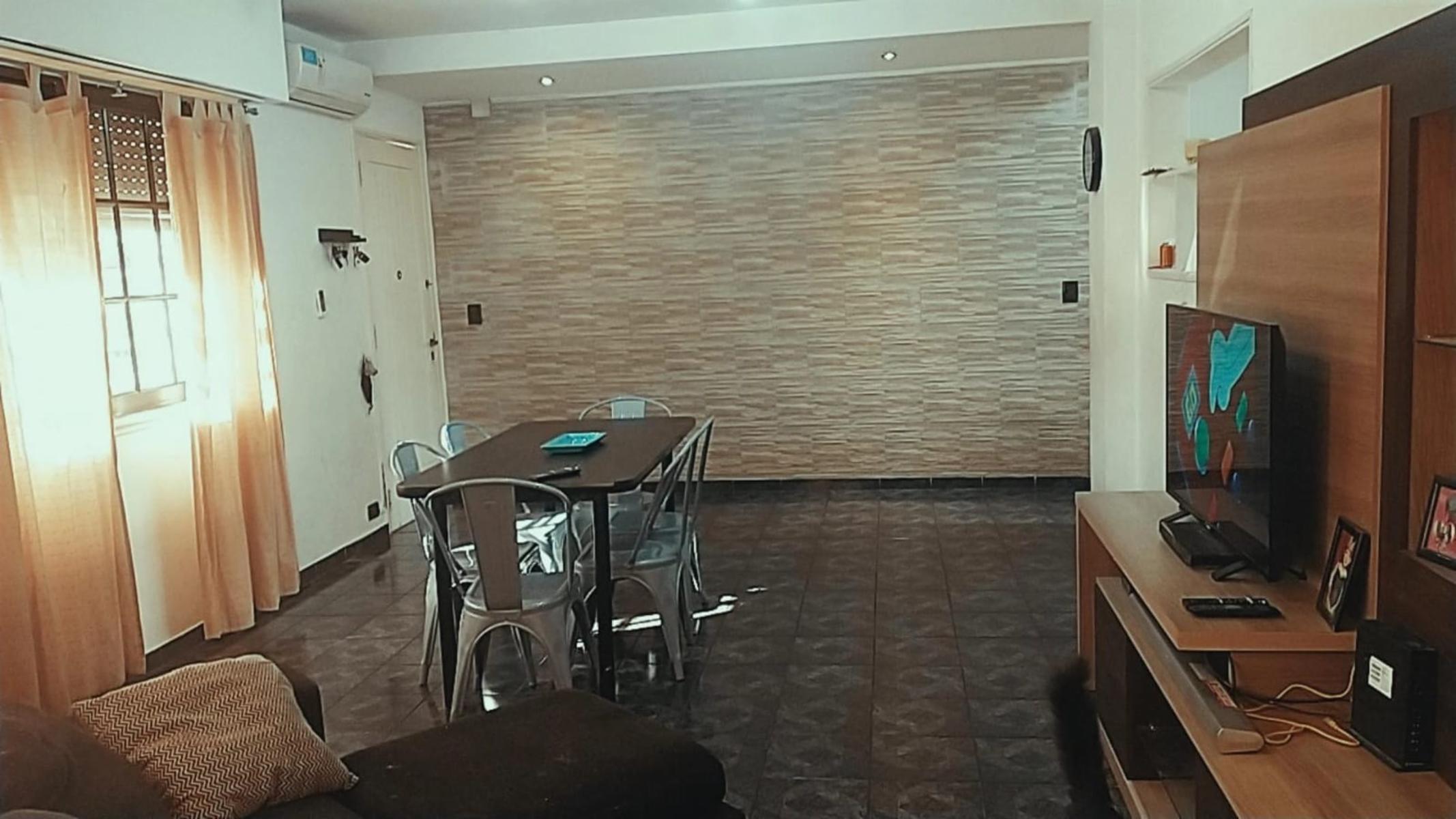 VENTA - LINDA CASA 4 AMBIENTES EN ESQUINA - CON TERRAZA, QUINCHO y GARAJE — foto 2