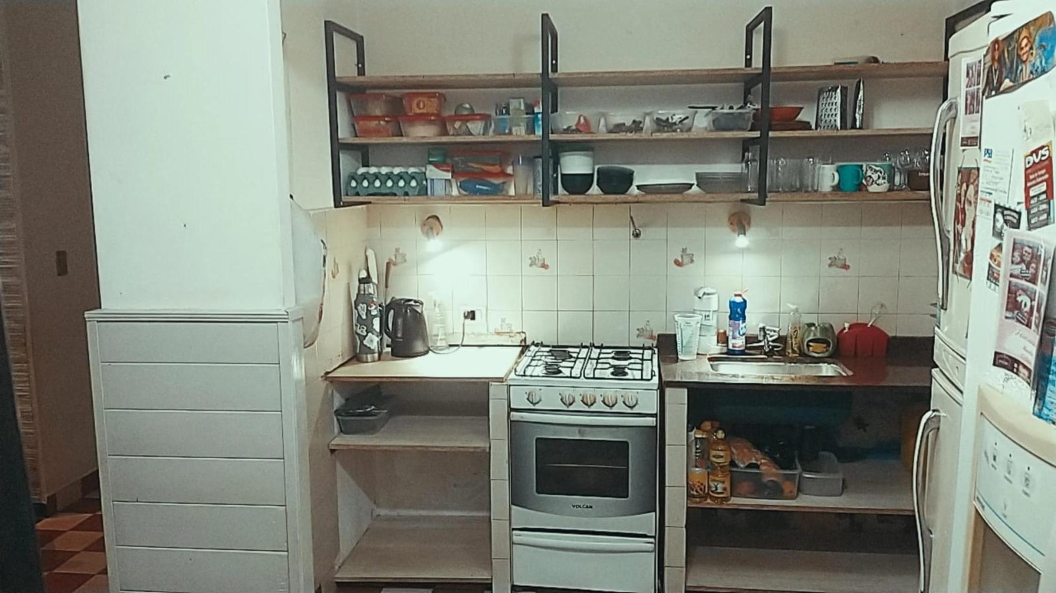 VENTA - LINDA CASA 4 AMBIENTES EN ESQUINA - CON TERRAZA, QUINCHO y GARAJE — foto 5