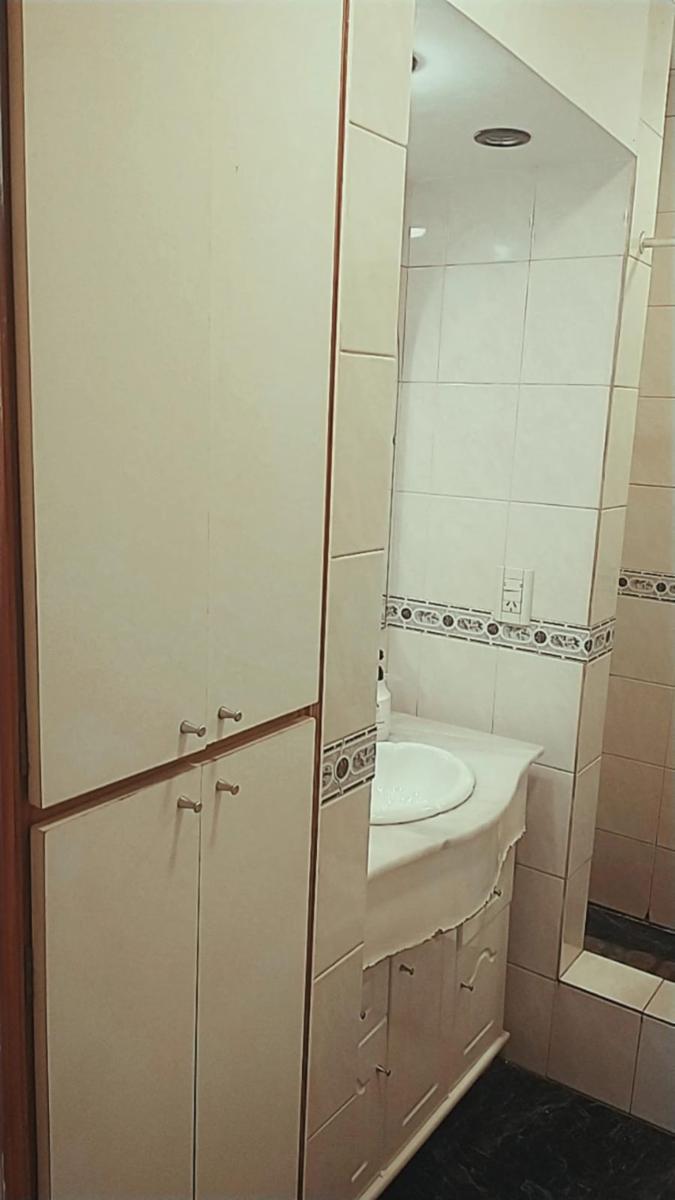 VENTA - LINDA CASA 4 AMBIENTES EN ESQUINA - CON TERRAZA, QUINCHO y GARAJE — foto 8