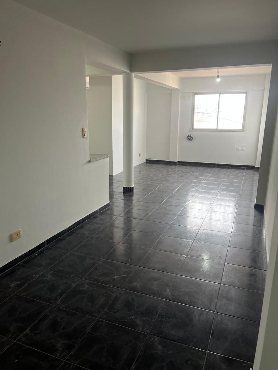 VENTA - DEPARTAMENTO 3 AMBIENTES - VILLA MADERO - APTO CREDITO BANCARIO- CON FINANCIACION — foto 2