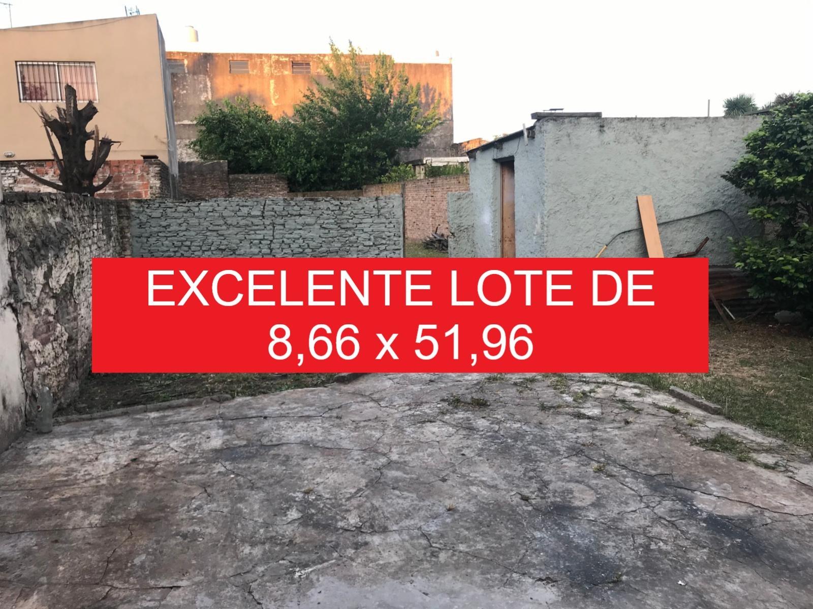 VENTA - VILLA MADERO - EXCELENTE LOTE DE 8.66 x 51.96 - CON CASA PREMOLDEADA DE 3 AMBIENTES — foto 2