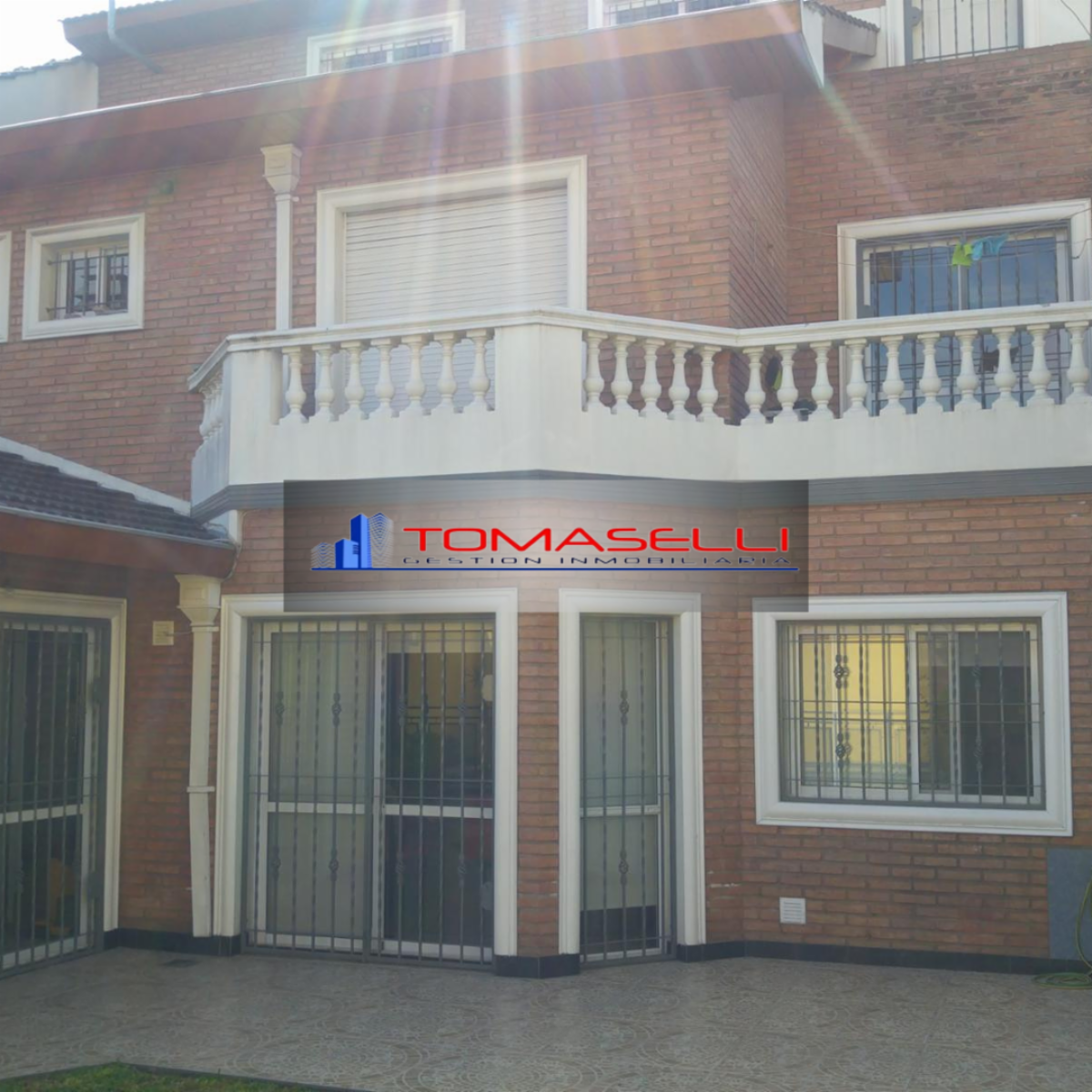 VENTA - TAPIALES - EXCELENTE CASA 7 AMBIENTES - DETALLES DE CATEGORIA - SE TOMARIA DEPTO. EN PARTE DE PAGO — foto 14
